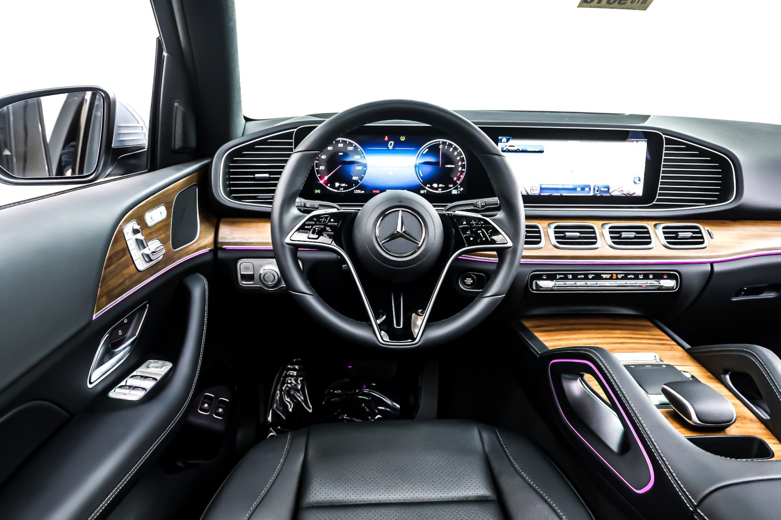 New 2025 Cirrus Silver Metallic Mercedes-Benz GLE 450e image 4