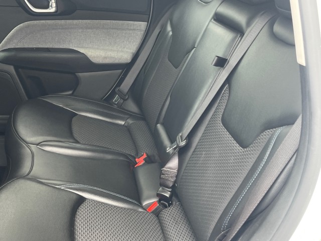 JeepCompass35