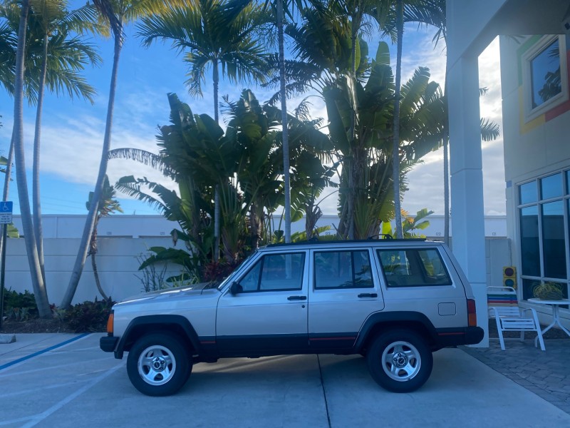 1996 Jeep Cherokee Sport FL LOW MILES 77,388 4WD 4.0 6 CYL in , 