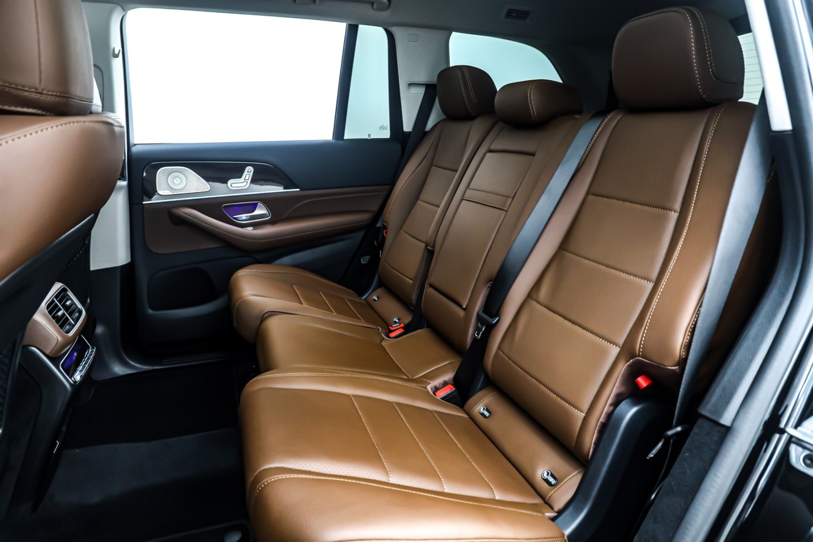 New 2026 Obsidian Black Metallic Mercedes-Benz GLS 450 4MATIC® SUV image 8