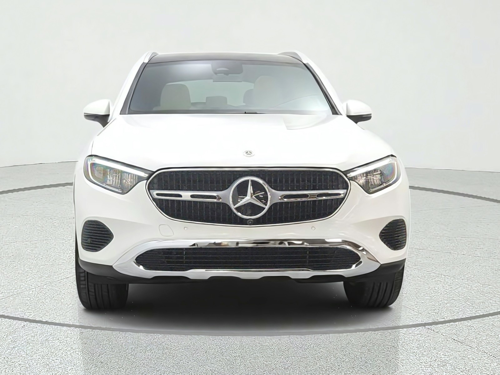 New 2027 Polar White Mercedes-Benz GLC 300 SUV image 2