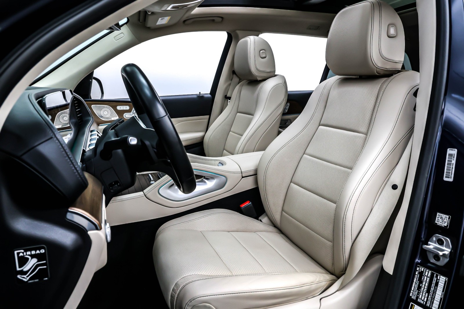 Used 2022 Lunar Blue Metallic Mercedes-Benz GLS 450 4MATIC® SUV image 16