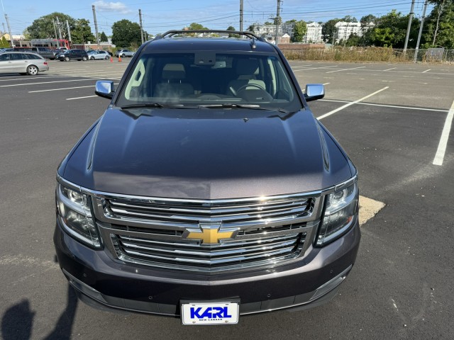 2015 Chevrolet Tahoe LTZ with Center Row Buckets 9