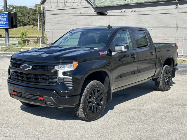 2024 Chevrolet Silverado 1500 LT Trail Boss 7