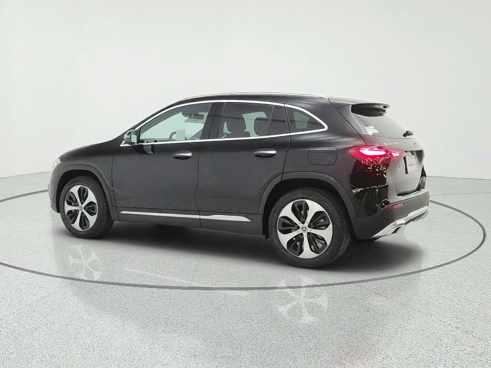 New 2026 Night Black Mercedes-Benz GLA 250 SUV image 7