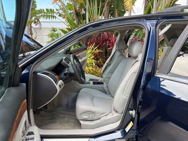 2008 Cadillac SRX SUNROOF LOW MILES 52,938 in , 