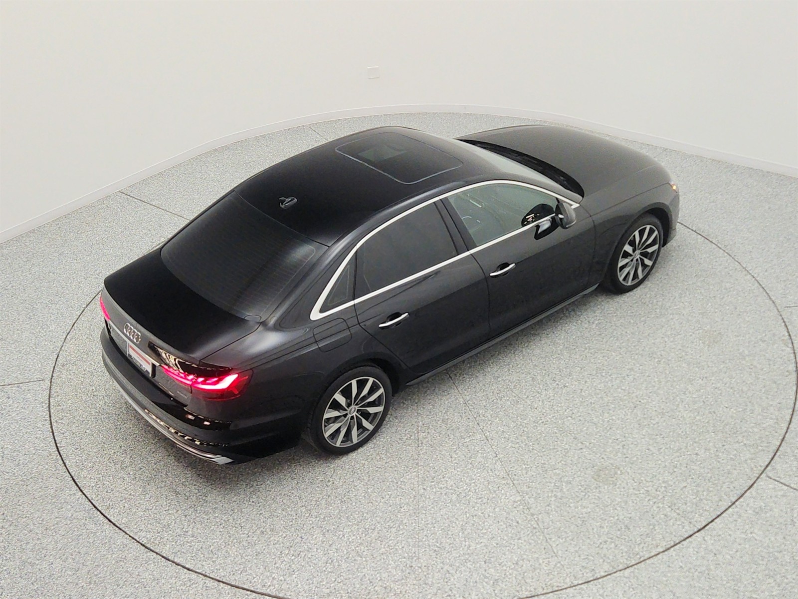 Used 2021 Brilliant Black Audi Premium image 26