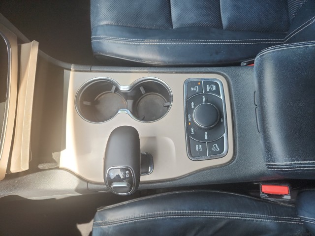 JeepGrand Cherokee29
