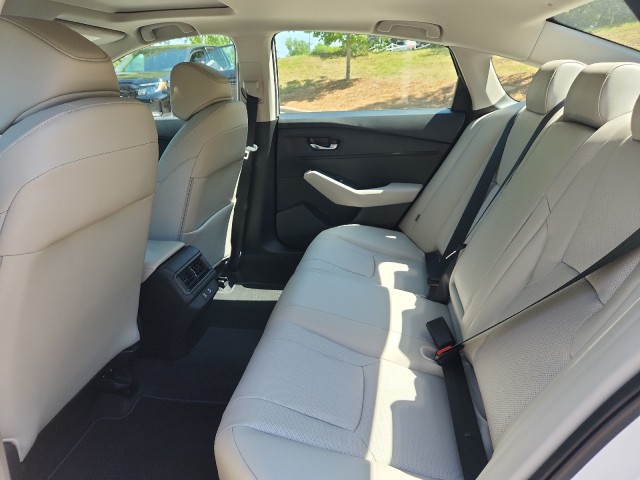 HondaAccord Hybrid29