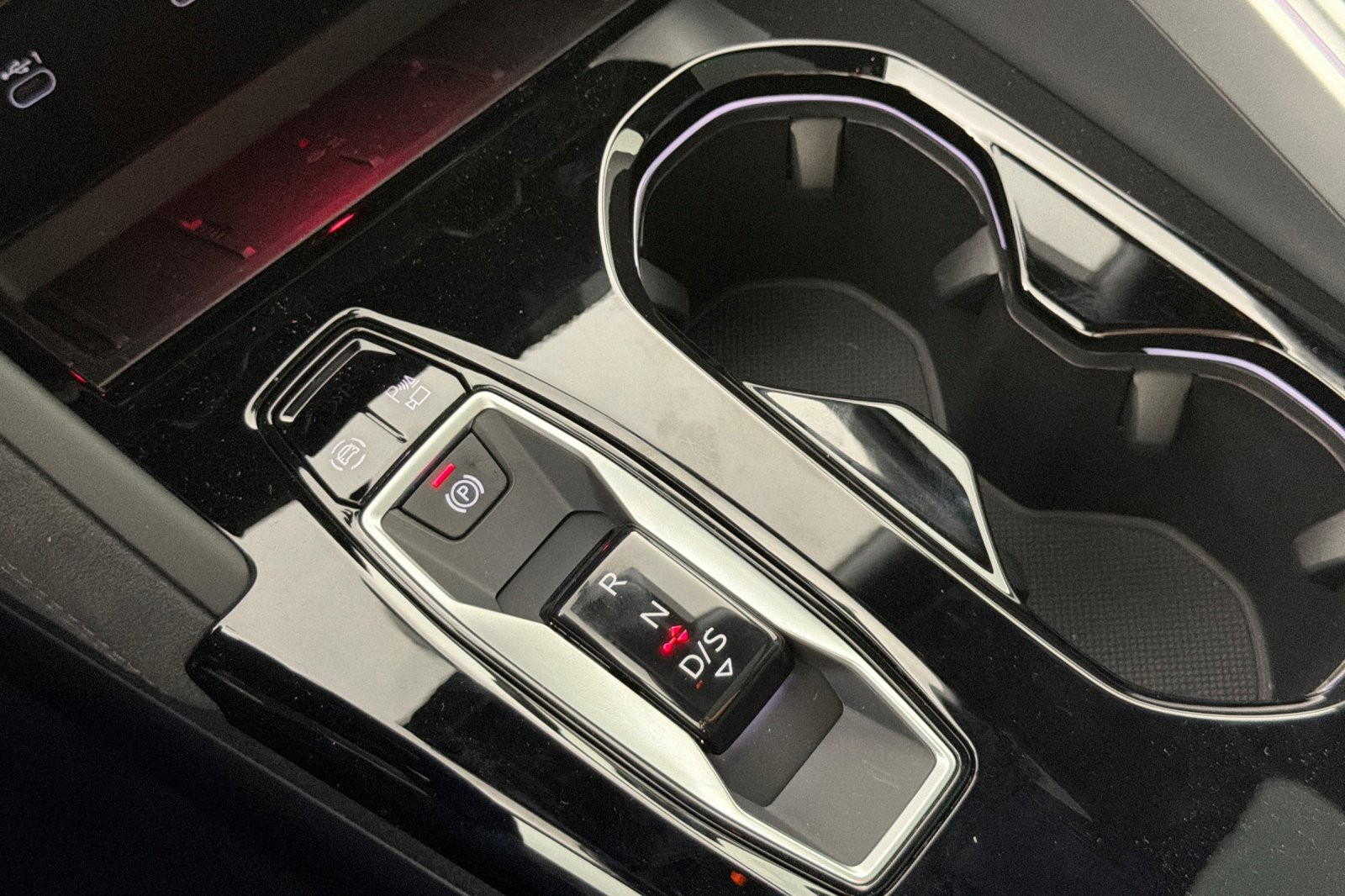 New 2026 Tambora Gray Metallic Audi Premium Plus 3.0 TFSI quattro image 21