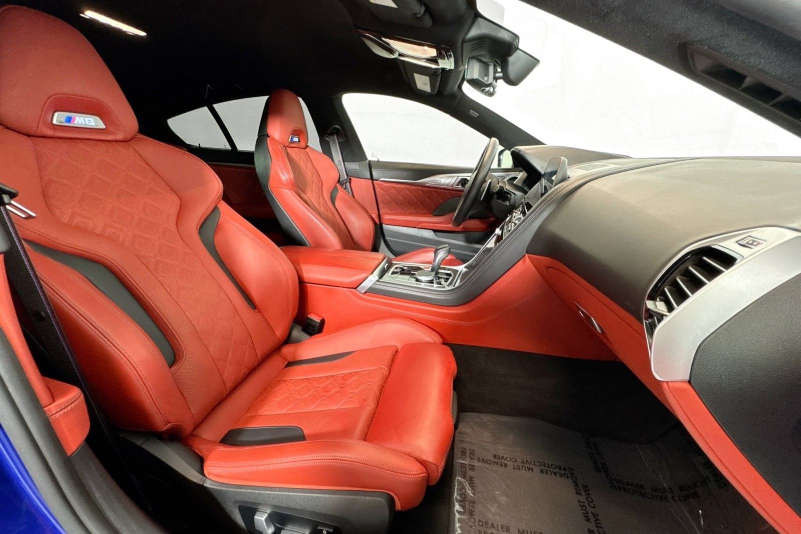 Used 2022 Marina Bay Blue Metallic BMW Competition image 26