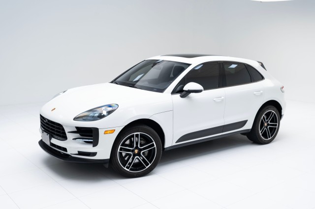 2021  Macan S in , 