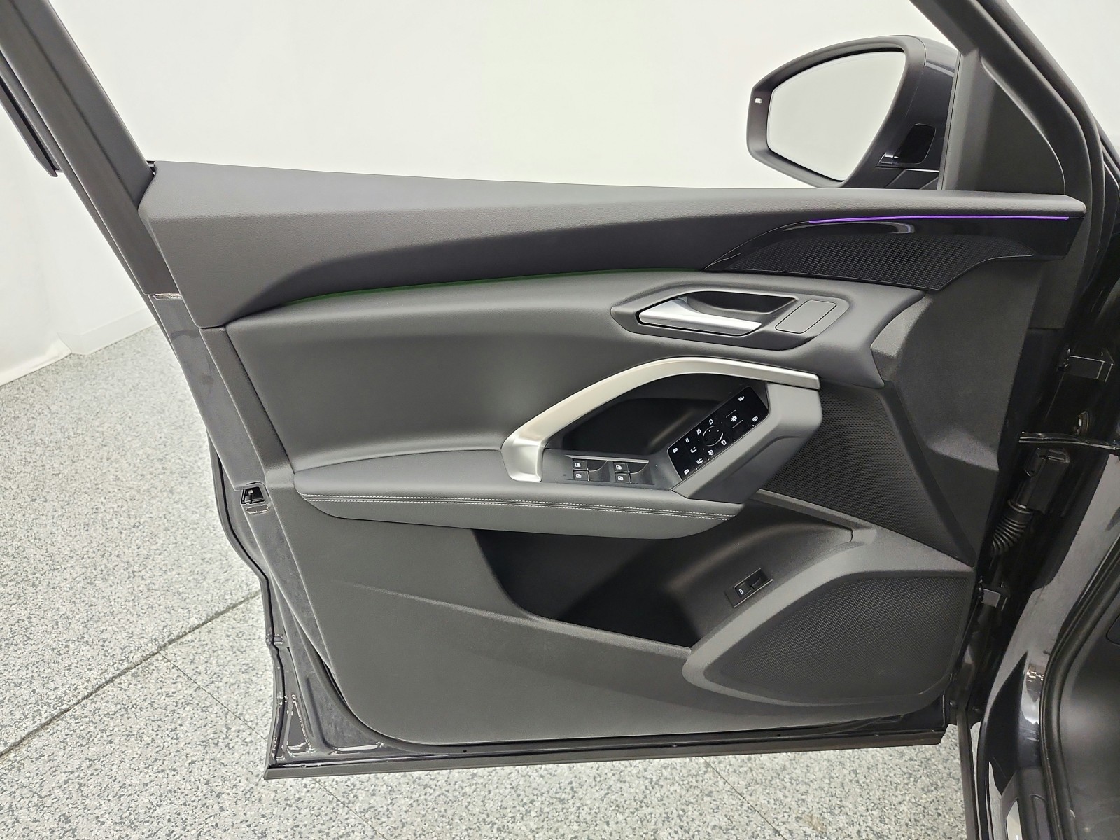 Used 2025 Tambora Gray Metallic Audi Premium image 15