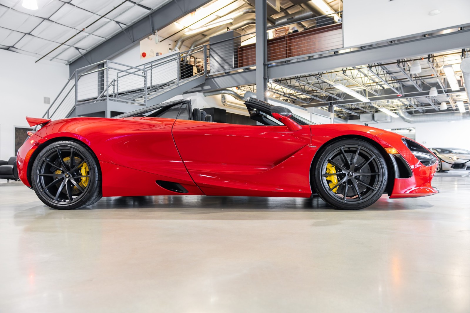 2022 McLaren 720S Base - Photo 7