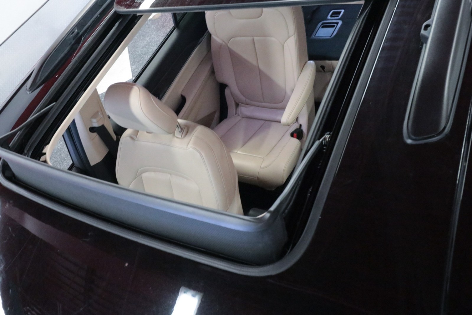 Used Car 2021 Jeep Grand Cherokee L  Limited For Sale Under $30,000 In Austin, Texas