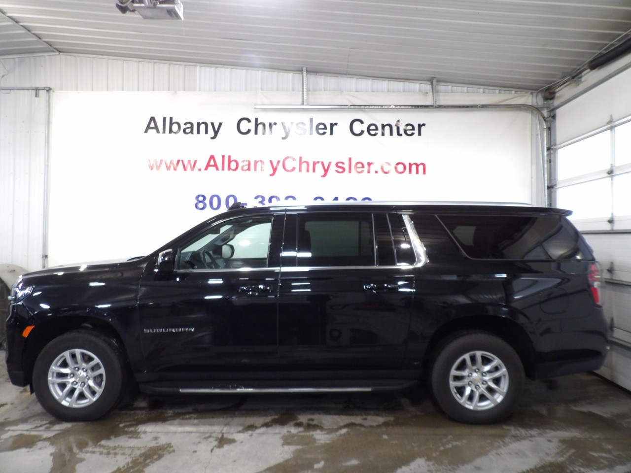Black 2024 Chevrolet Suburban LT 4WD SUV / Crossover Four-Wheel Drive Automatic