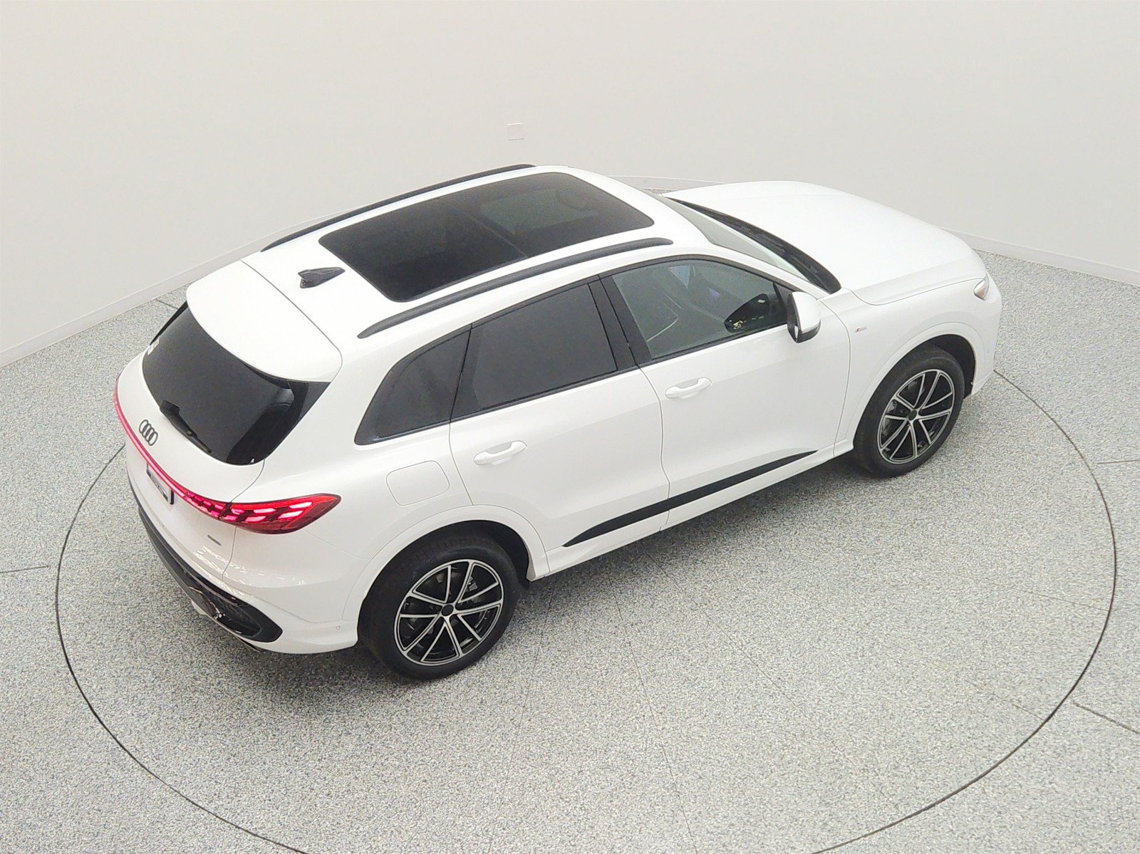 New 2026 Arkona White Audi Premium Plus 2.0 TFSI quattro image 20