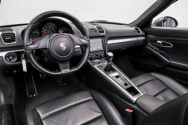 2013 Porsche Boxster  21