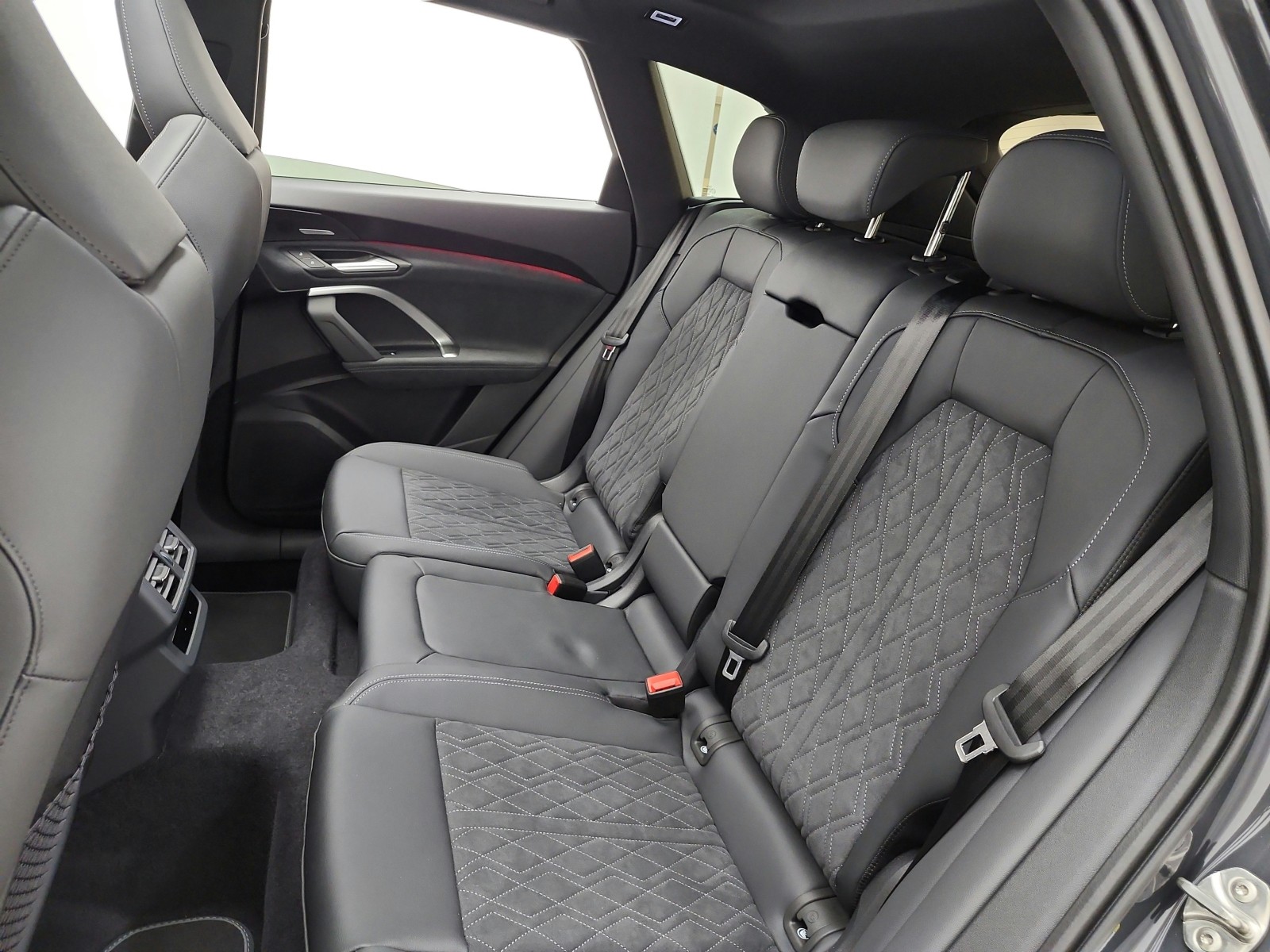 New 2026 Tambora Gray Metallic Audi Premium Plus 3.0 TFSI quattro image 11