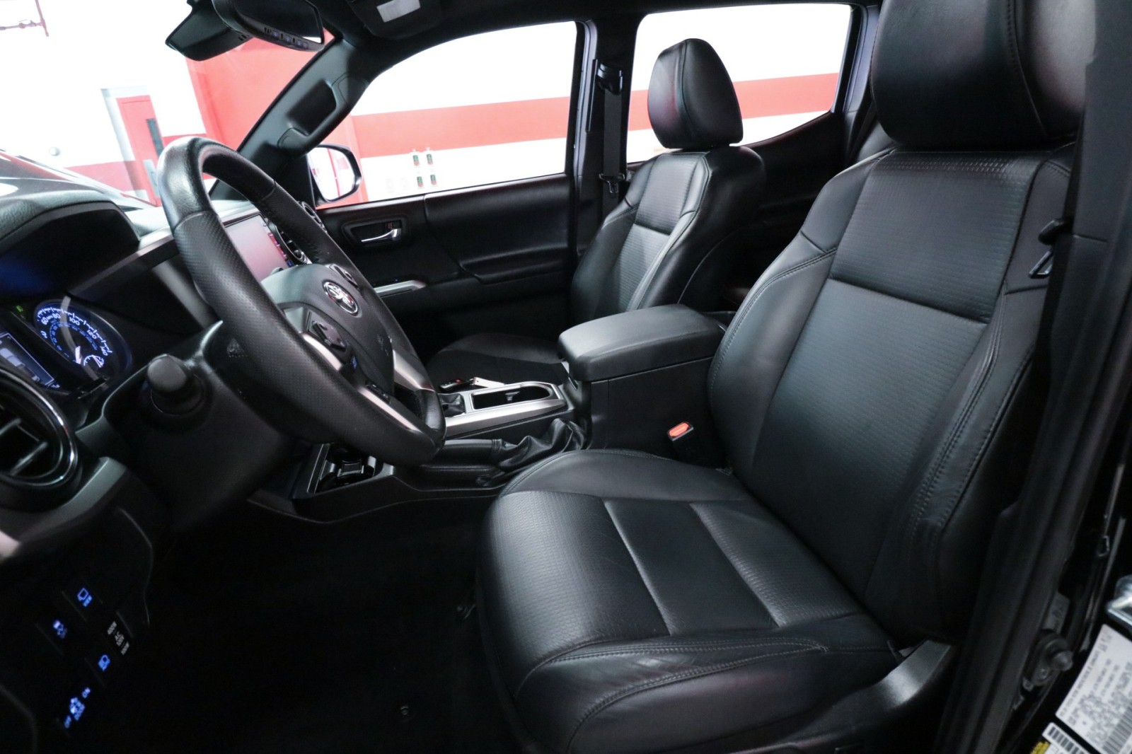 Used Car 2023 Toyota Tacoma 4wd  Limited For Sale Under $40,000 In Austin, Texas