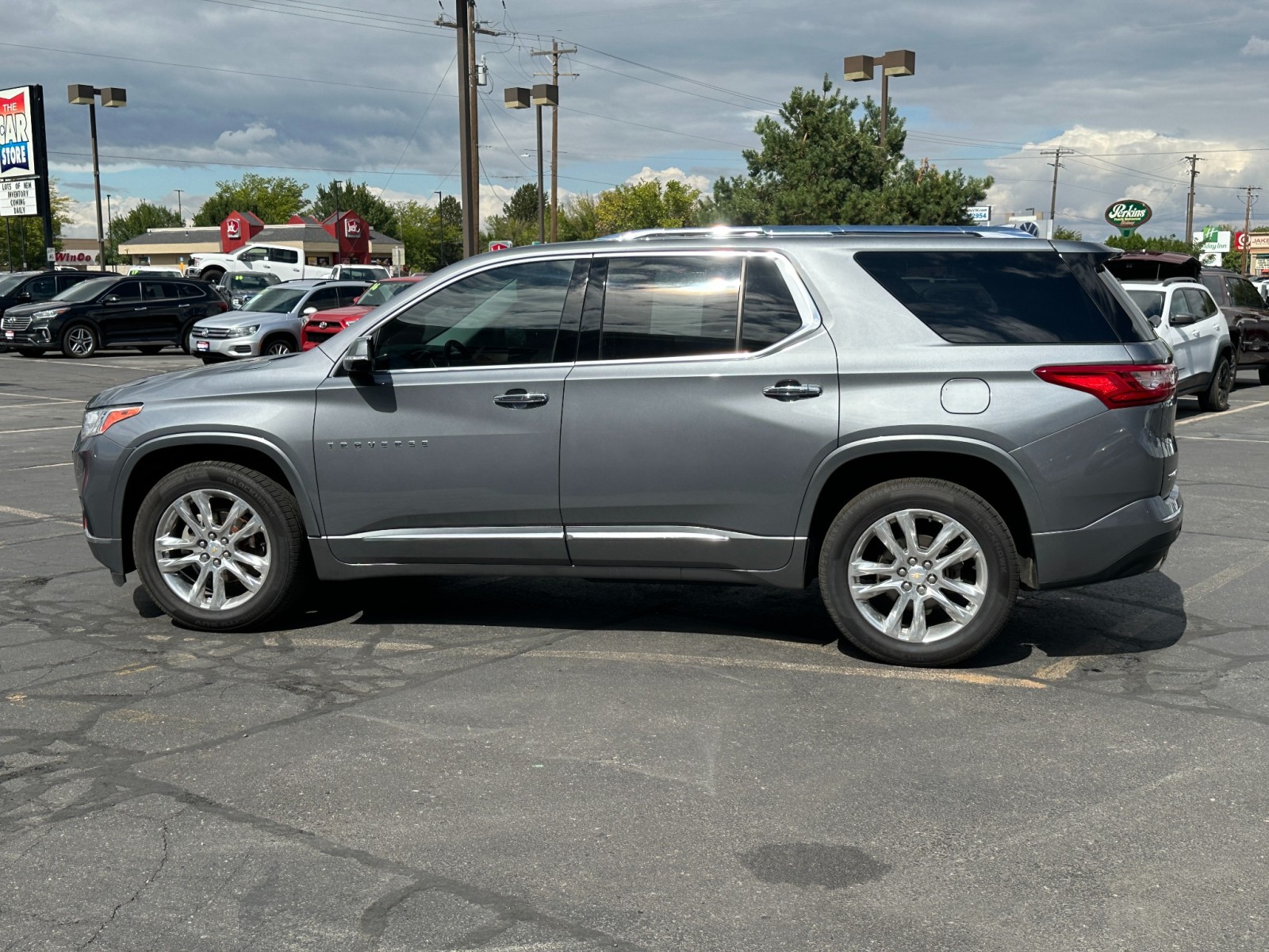 2019 Chevrolet Traverse High Country 10