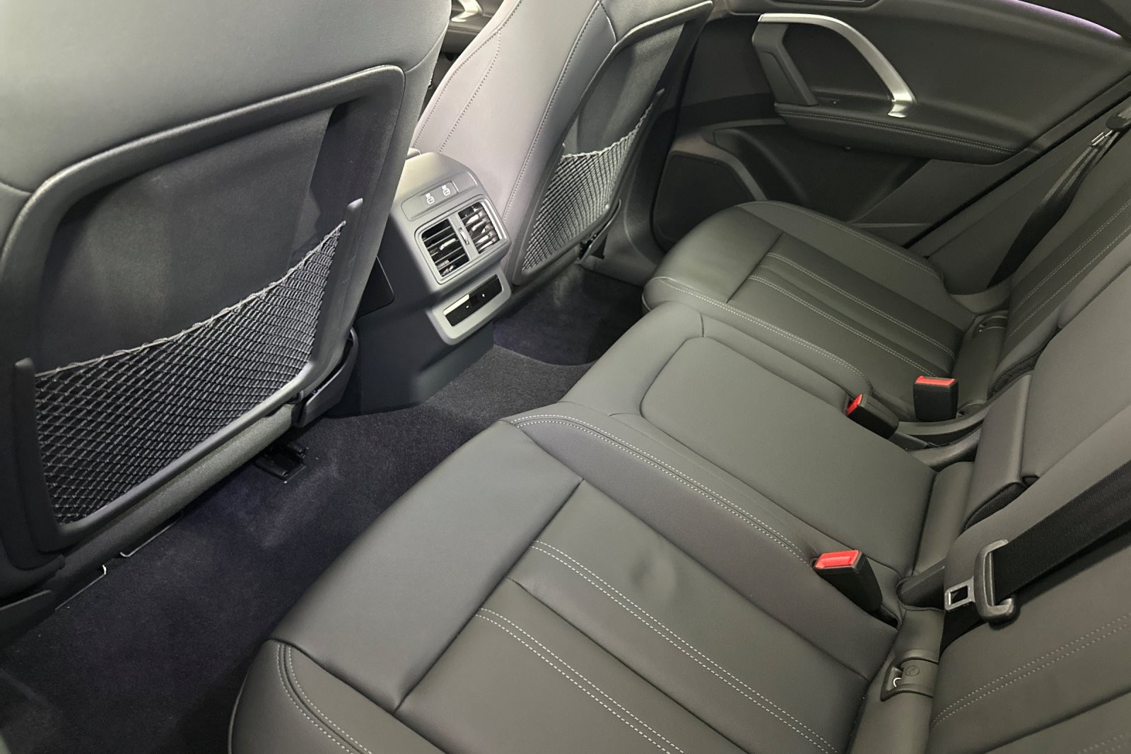 New 2025 Glacier White Metallic Audi Premium Plus 2.0 TFSI quattro image 11