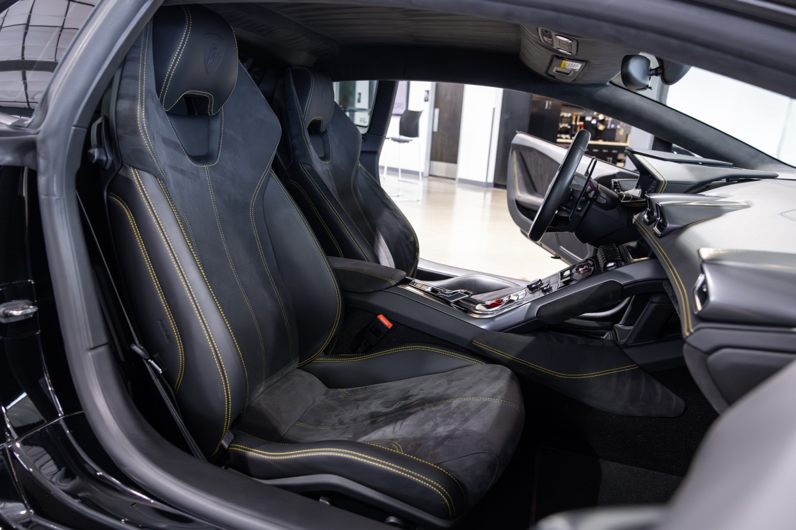 Used Car 2015 Lamborghini Huracan  For Sale Under $220,000 In Boerne, Texas