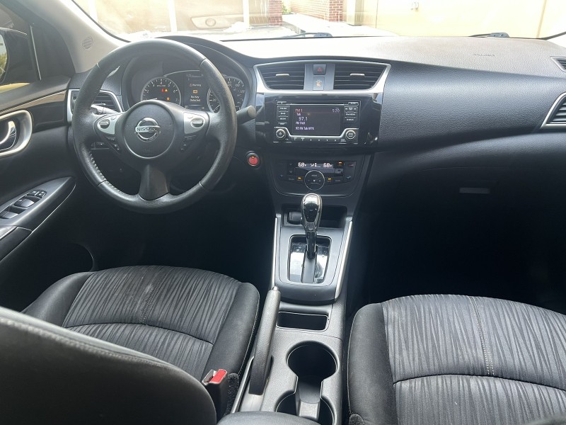 2017 Nissan Sentra SV w/ Style Package in CHESTERFIELD, Missouri