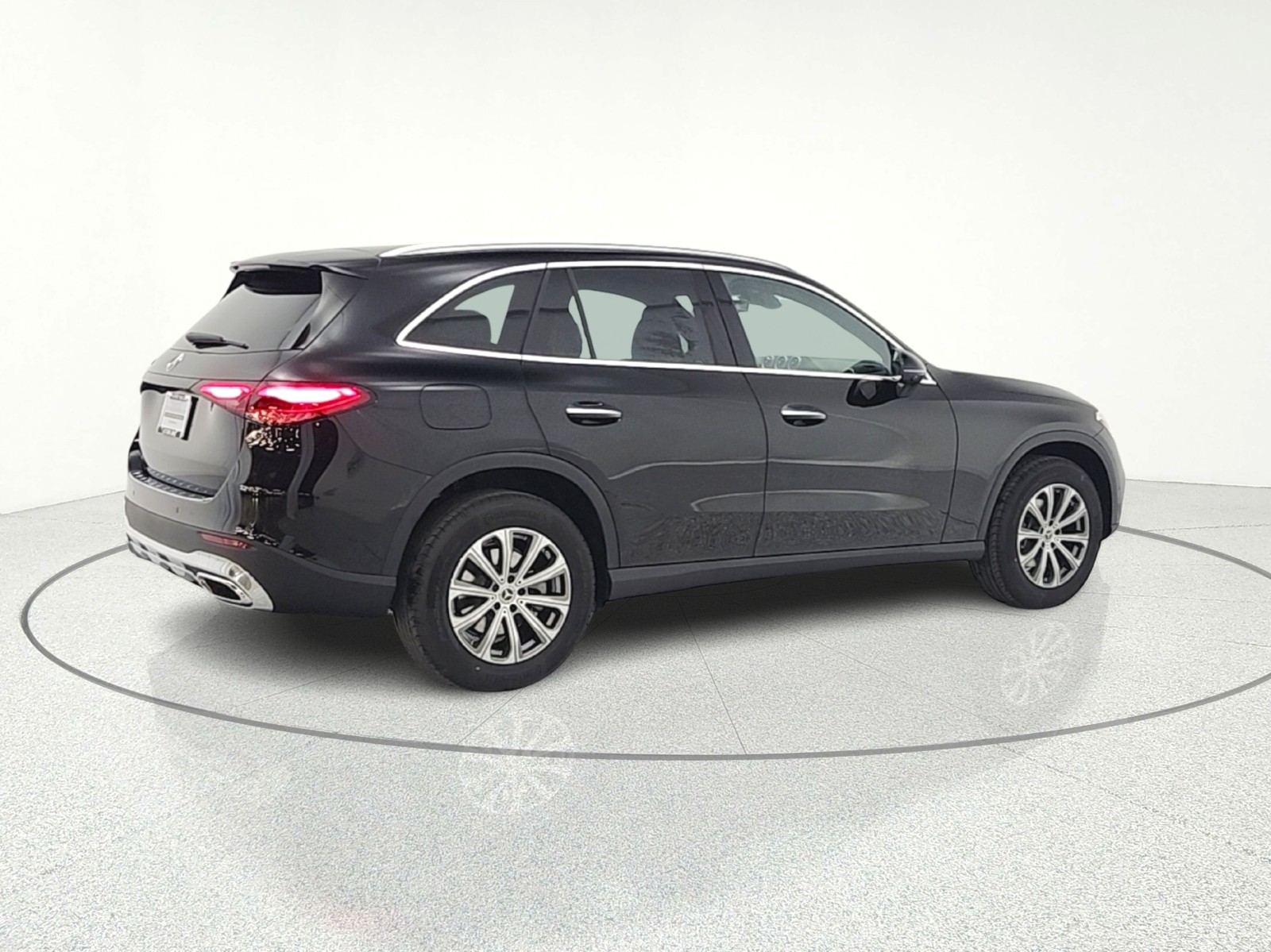 New 2026 Black Mercedes-Benz GLC 300 image 15