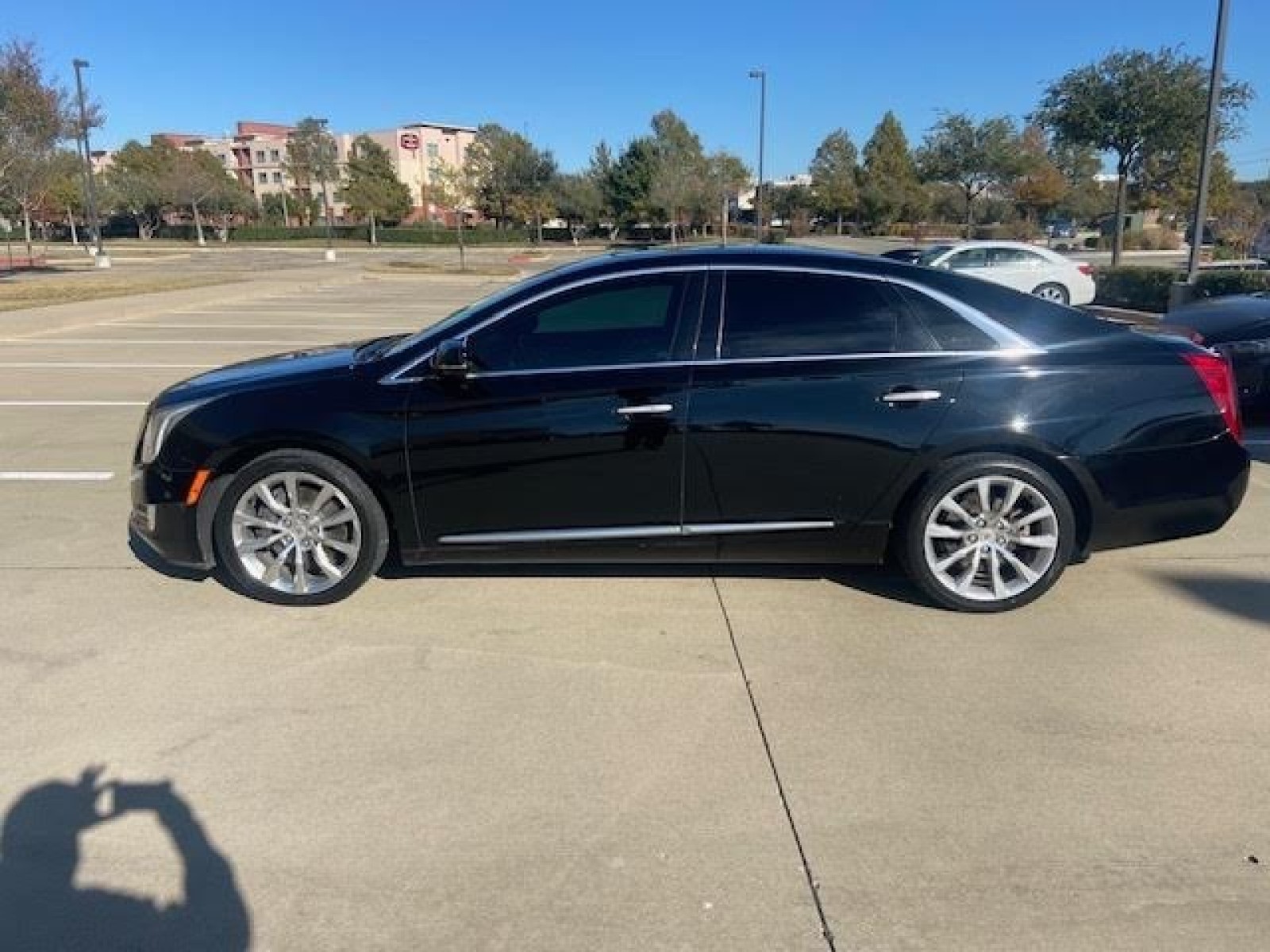 2015 Cadillac XTS Luxury Moonroof Navigation HtdACSeats Serviced 2