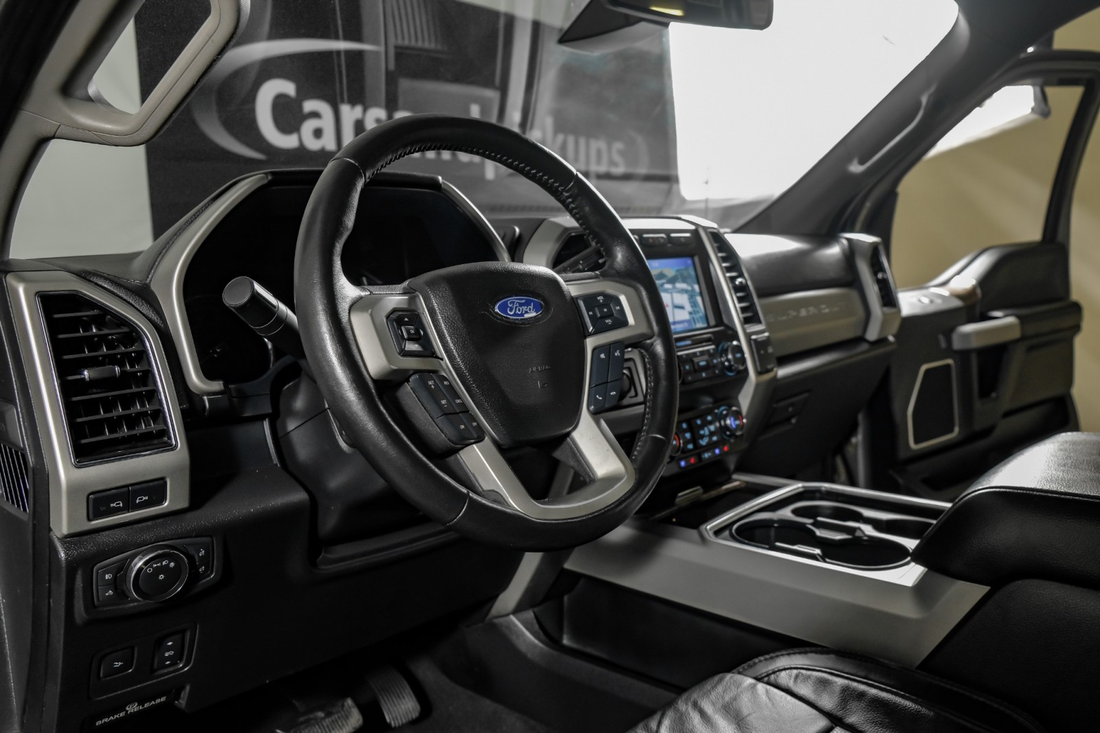 2019 Ford F-350 Lariat 13