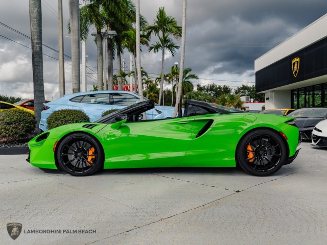 McLaren Artura