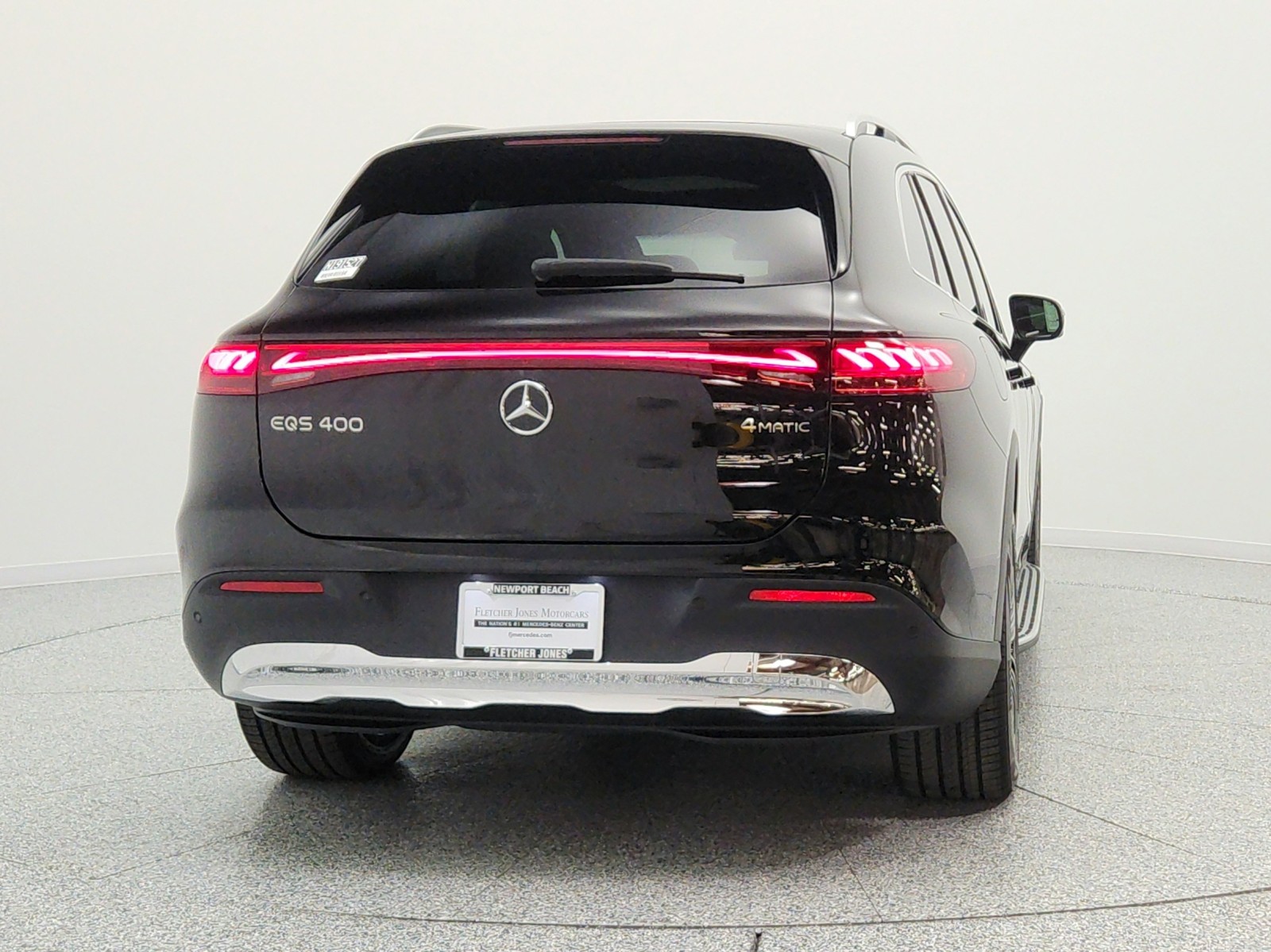 New 2026 Black Mercedes-Benz EQS 400 4MATIC® SUV image 6