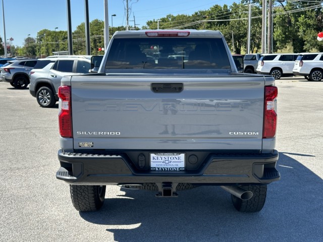 2025 Chevrolet Silverado 2500HD Custom 4