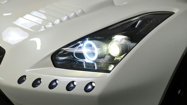 2013 Nissan GT-R Premium 53