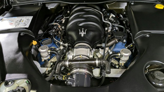2011 Maserati GranTurismo  32