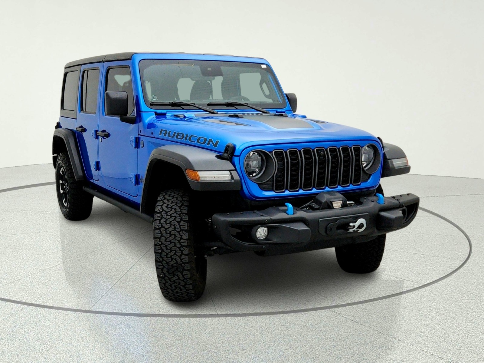 Used 2024 Hydro Blue Pearlcoat Jeep Rubicon image 4