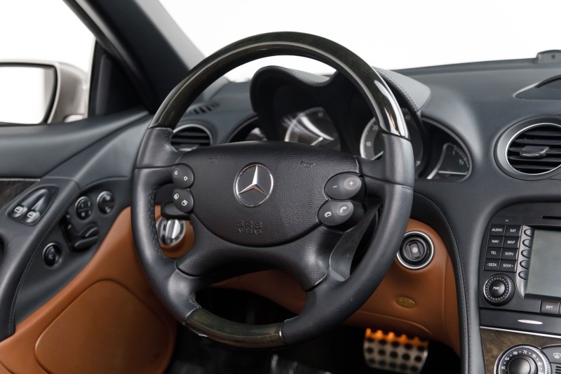 2007 Mercedes-Benz SL 550 50th Anniversary Edition 5.5L V8 in , 