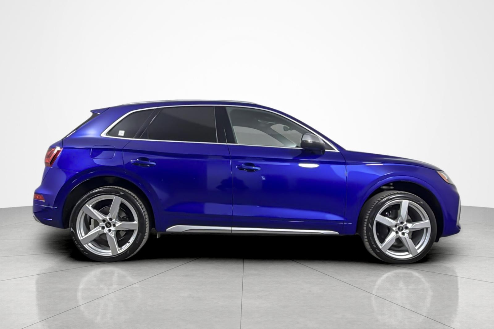 Used 2023 Ultra Blue Metallic Audi Premium Plus 3.0 TFSI quattro image 6