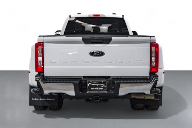 2023 Ford F-350 XLT 7