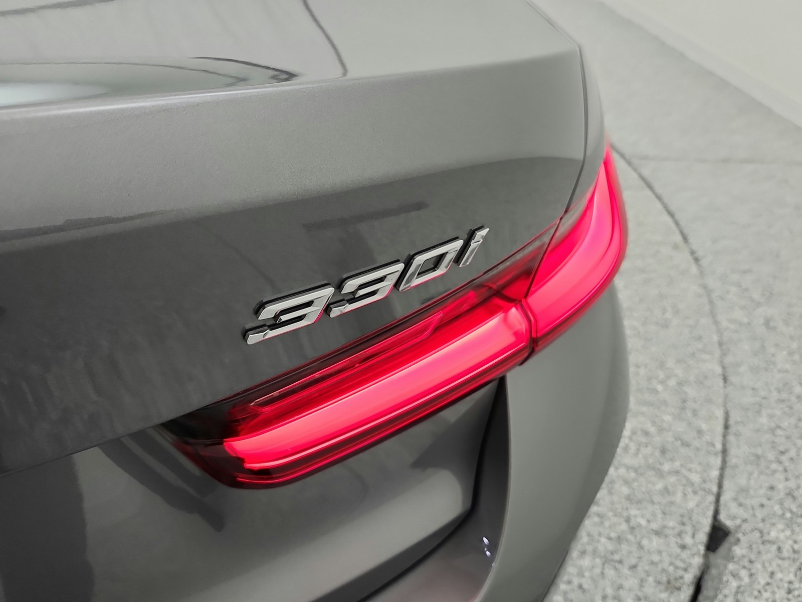 Used 2023 Skyscraper Grey Metallic BMW 330i Sedan image 23