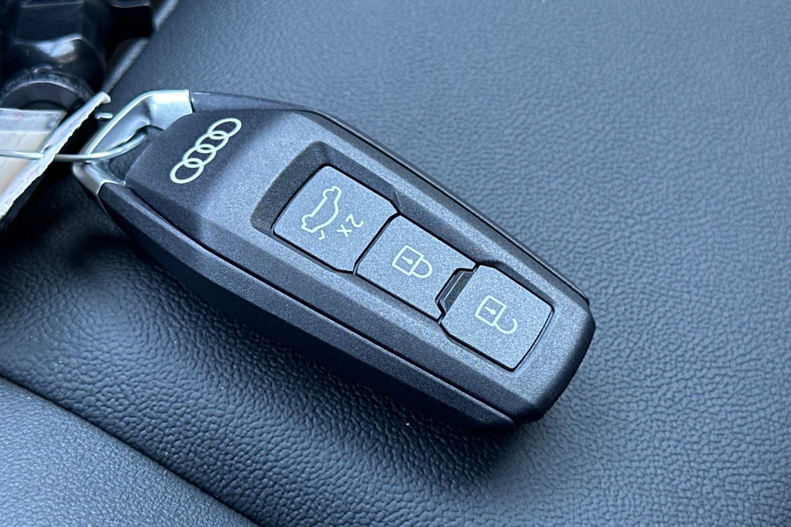 New 2027 Magnet Gray Audi Premium Plus quattro image 24