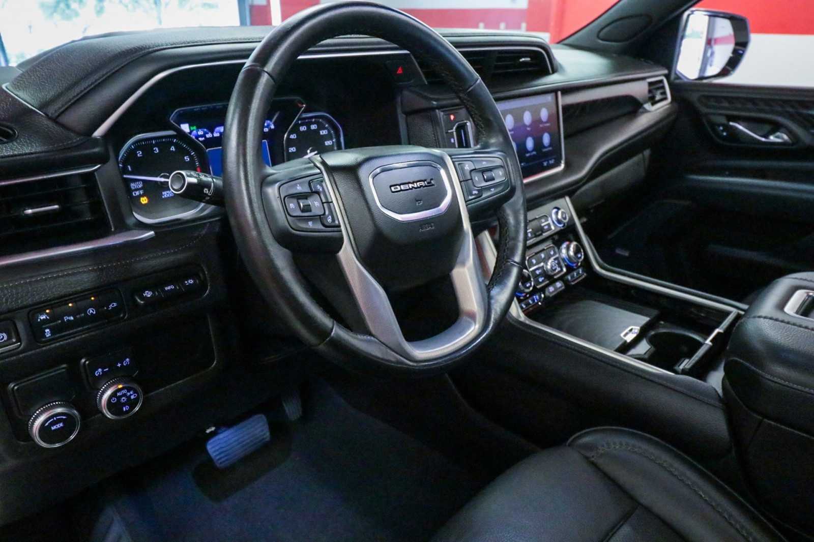 Used Car 2021 Gmc Yukon Xl  Denali For Sale Under $50,000 In Austin, Texas