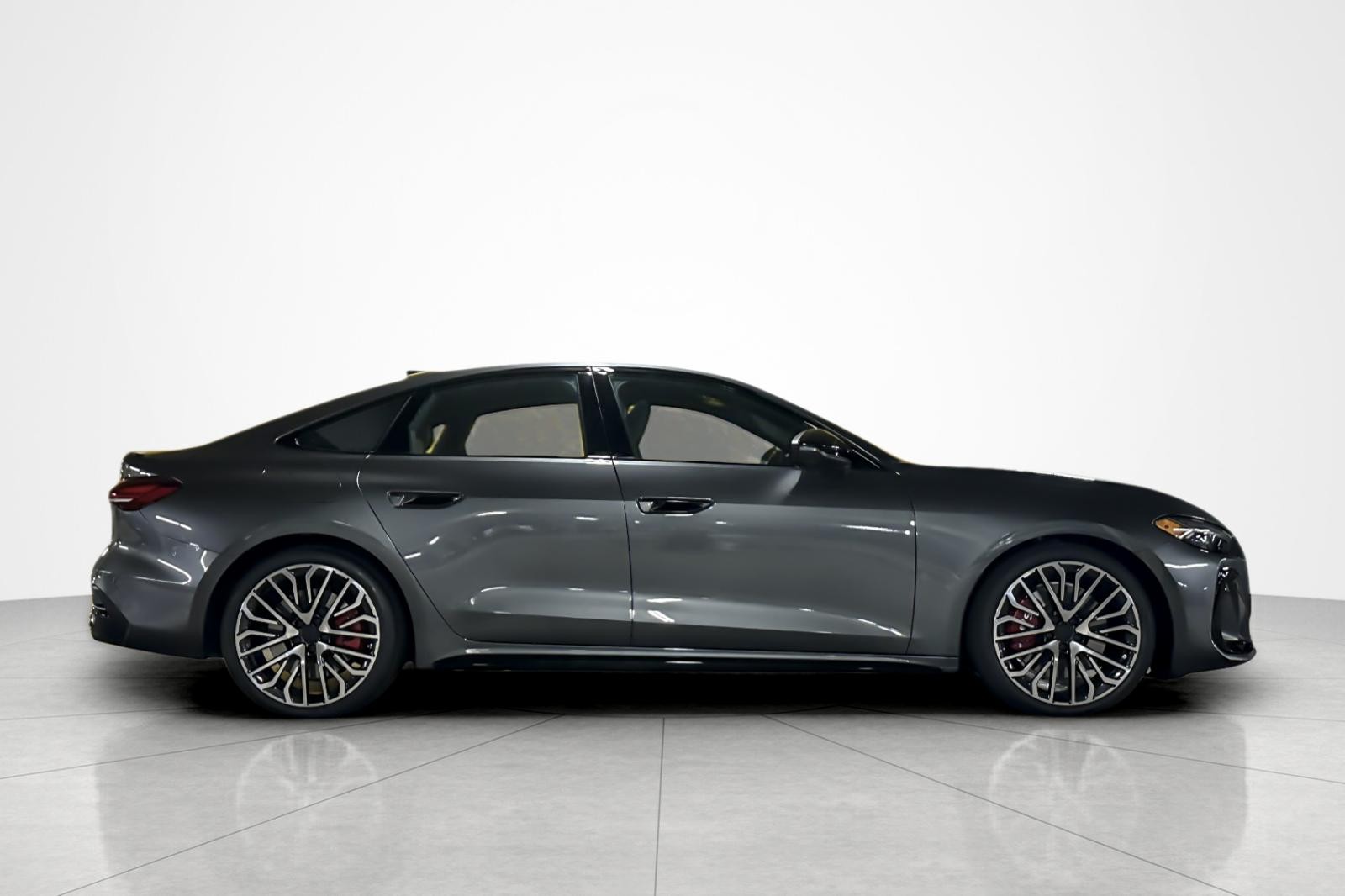 New 2026 Daytona Gray Pearl Effect Audi Premium Plus 3.0 TFSI quattro image 7