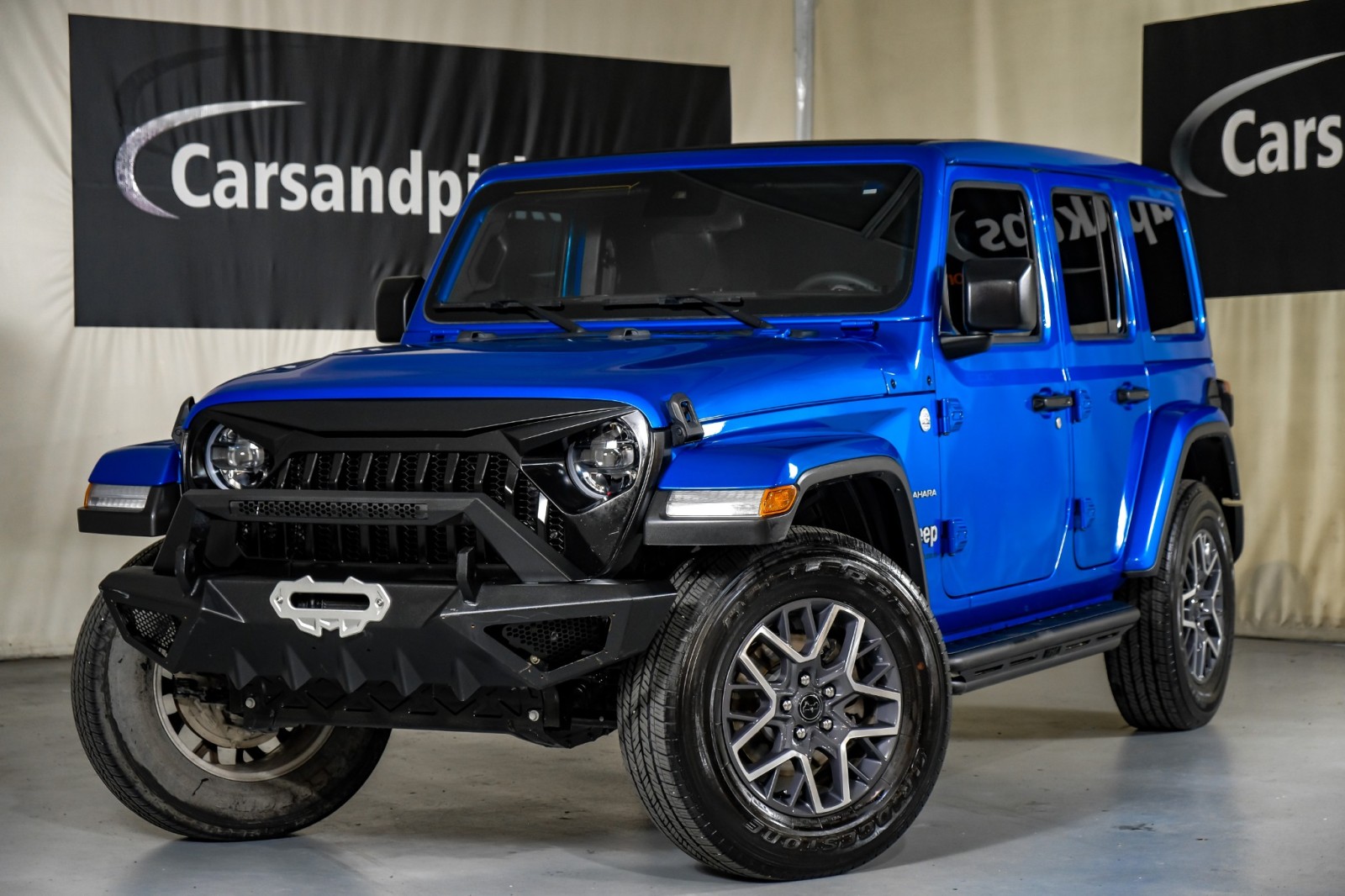 2024 Jeep Wrangler Sahara 4