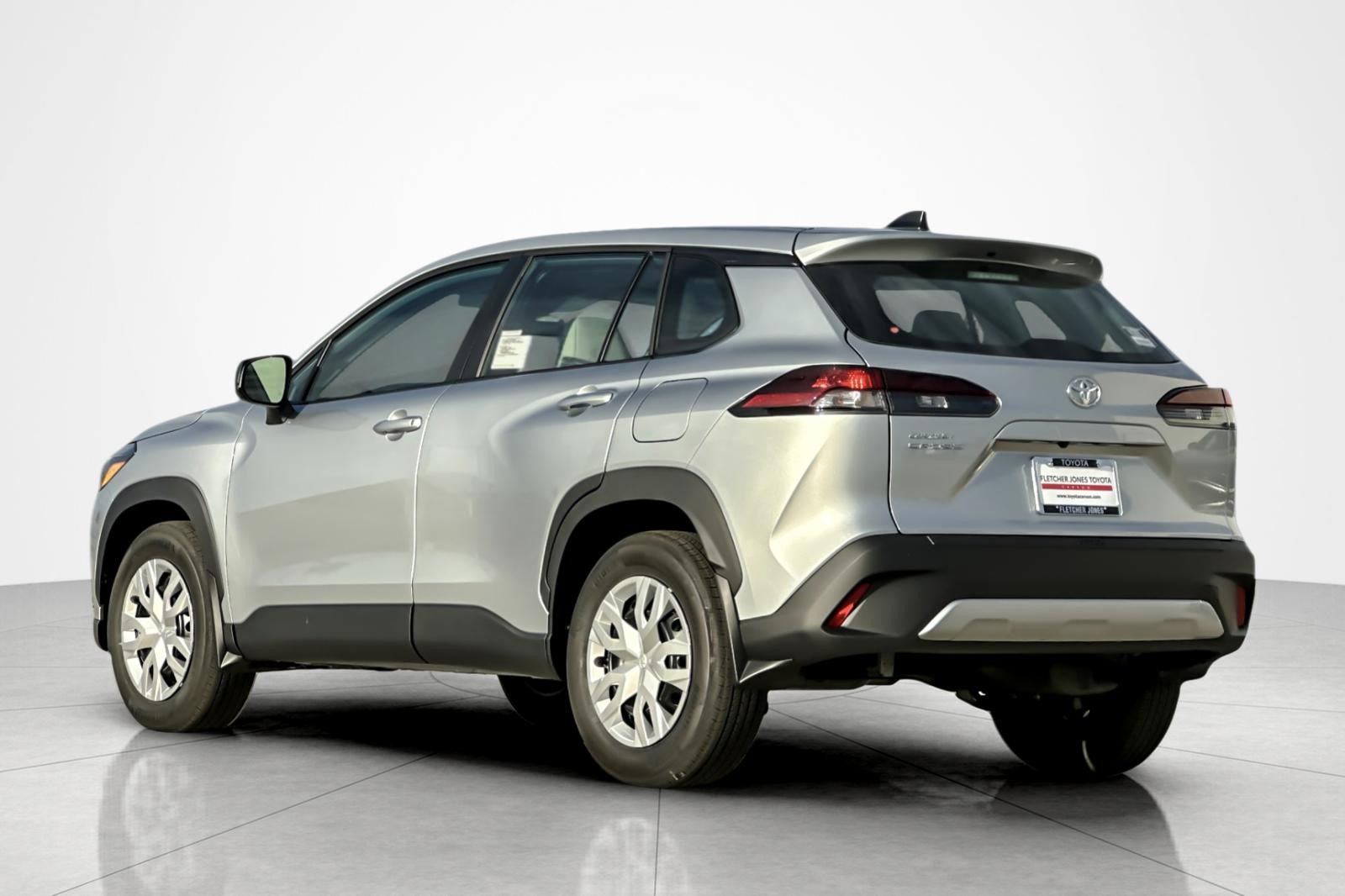 2026 Toyota Corolla Cross L photo 3