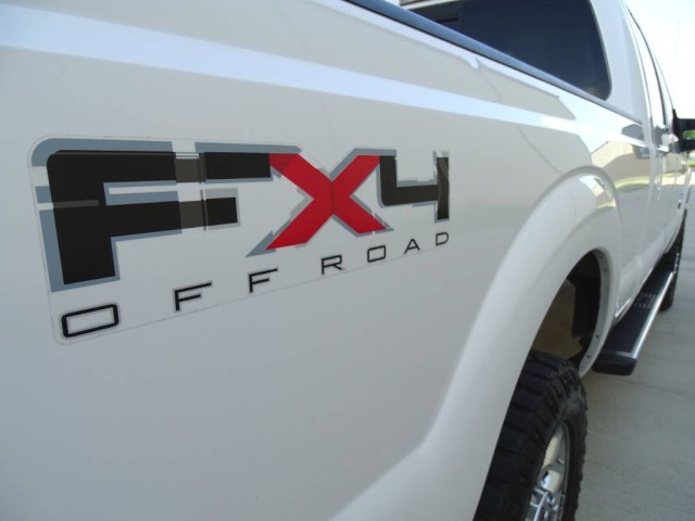 2011 Ford Super Duty F-250 SRW Lariat 4x4 in Houston, Texas