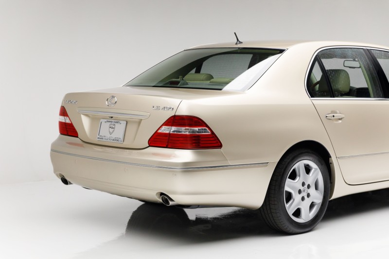 2004 Lexus LS 430  in , 