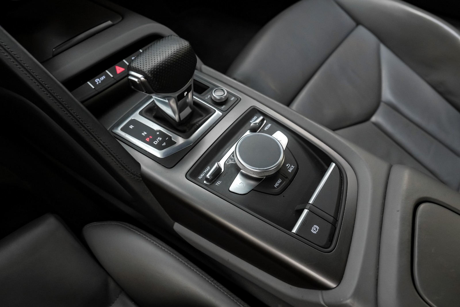 2018 Audi R8 Coupe V10 quattro AWD LEDLaserLights BlackOpticPkg RedCa 26