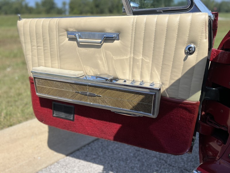 1966 Lincoln Continental Convertible in CHESTERFIELD, Missouri